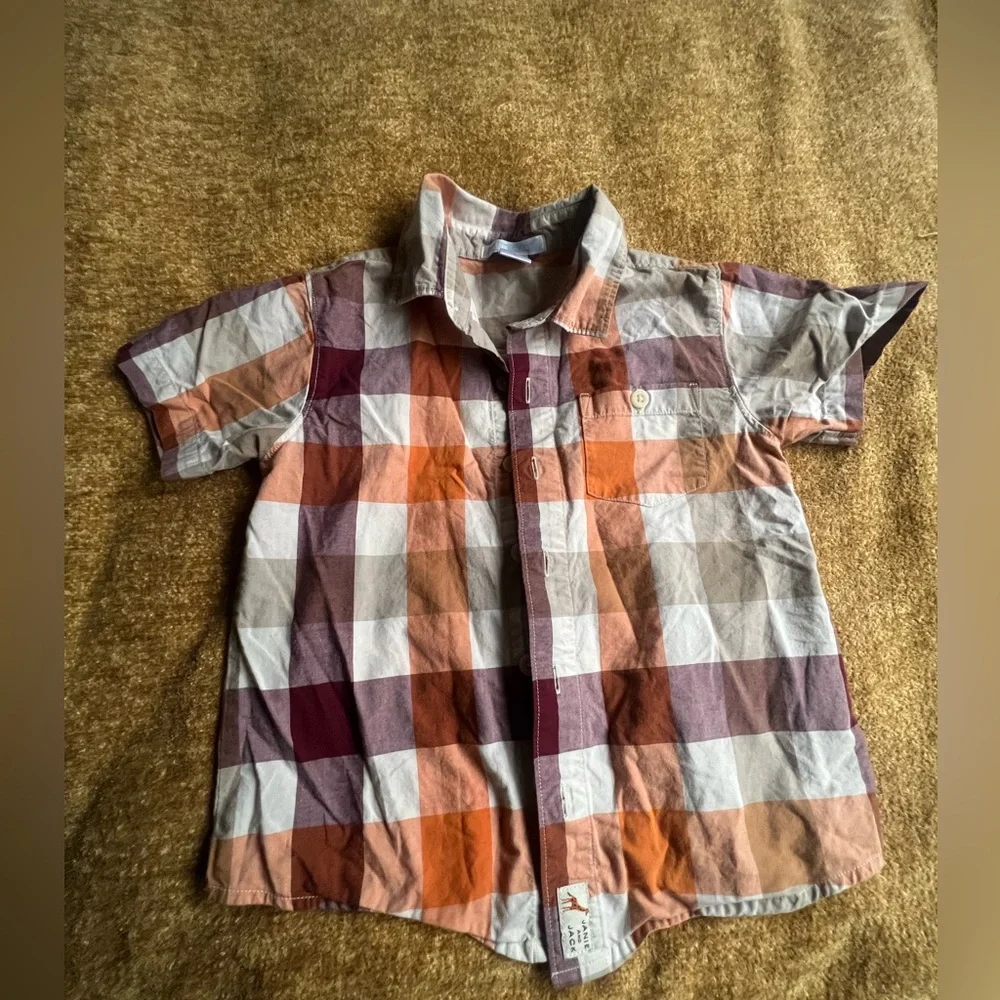3t Toddler Boys 4 piece Bundle (3)shirts (1) short - Picture 3 of 5